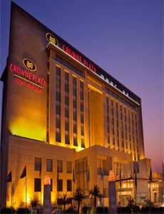 Escorts Service in Crowne Plaza Hotel Delhi